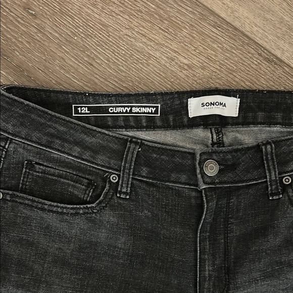 Sonoma Charcoal Gray Curvy Skinny Jeans Tall Size 12L Sleek Fit - Picture 3 of 7